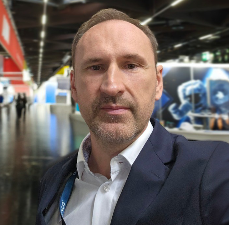Piotr Wrona